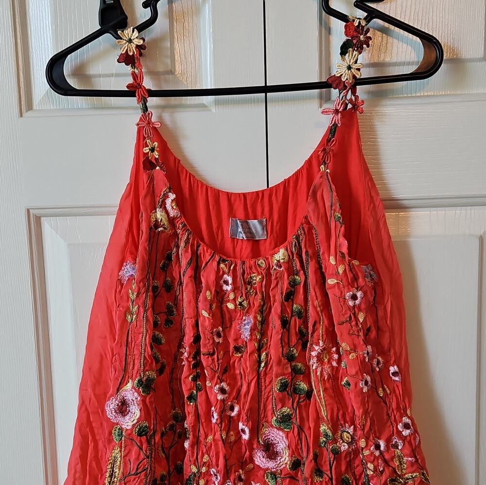 Tina Stephens Women's L Red Floral Embroidered Strappy Sleeveless Tank Top